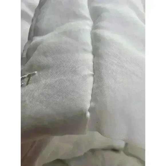 Nike Sportswear Women's XL White Classic Therma-FIT Over-sized Puffer Vest NWT - Picture 11 of 11